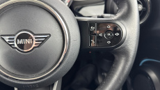 MINI Hatchback 1.5 Cooper Classic 5dr Auto Petrol Hatchback